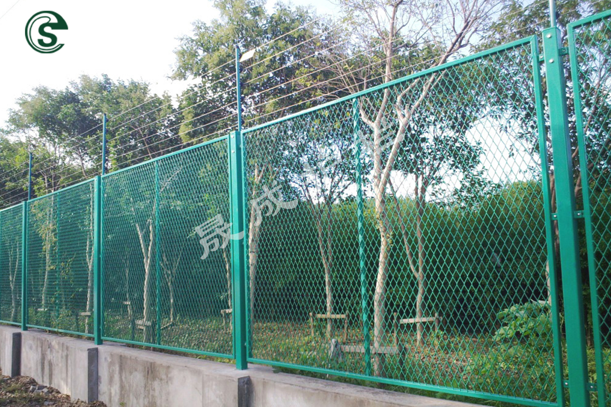 海關(guān)，邊境護(hù)欄（詳情）3.jpg